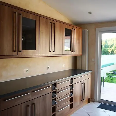 Prázdninový dům Maison De 7p Avec Jardin Proche Mer Et Plage Outreau