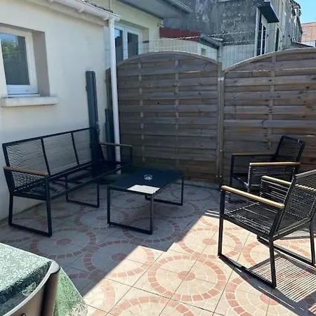 Prázdninový dům Maison De 7p Avec Jardin Proche Mer Et Plage Outreau